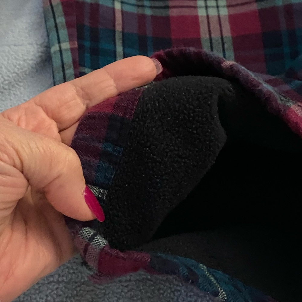 L.L. Bean  fleece lined flannel pajama pants - Picture 2 of 5